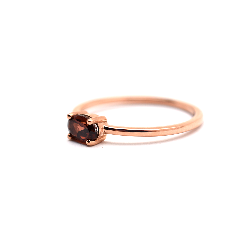14K Gold Garnet Ring