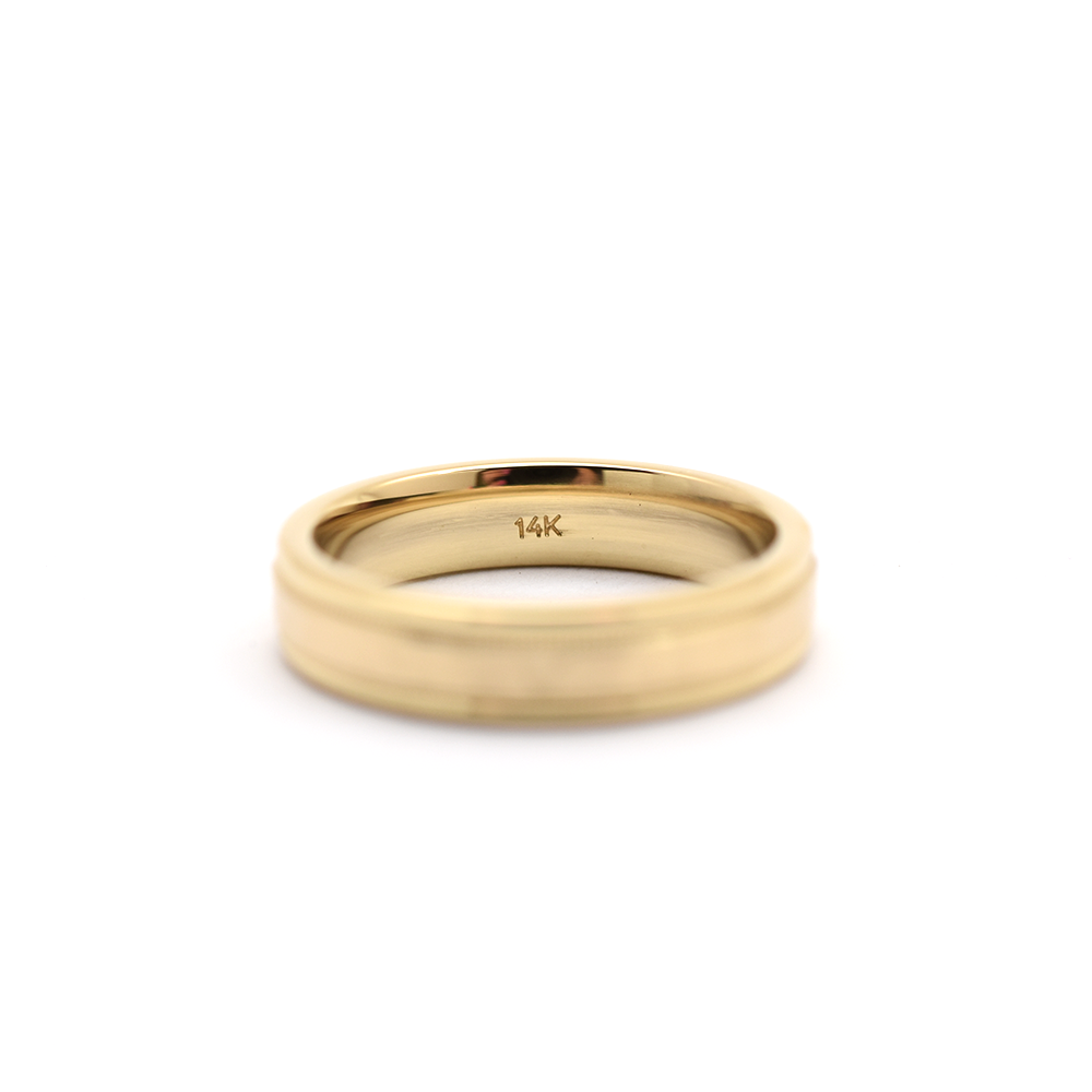 14k Hammer Finish Ladies Wedding Band