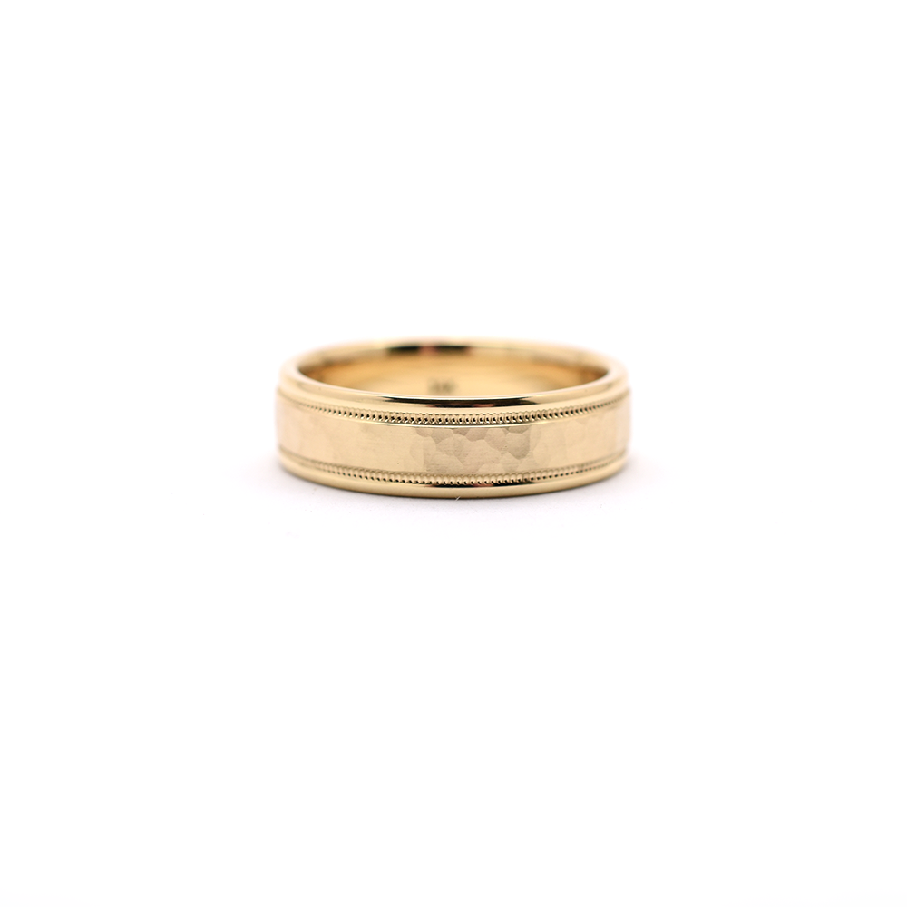 14k Hammer Finish Men's Wedding Band