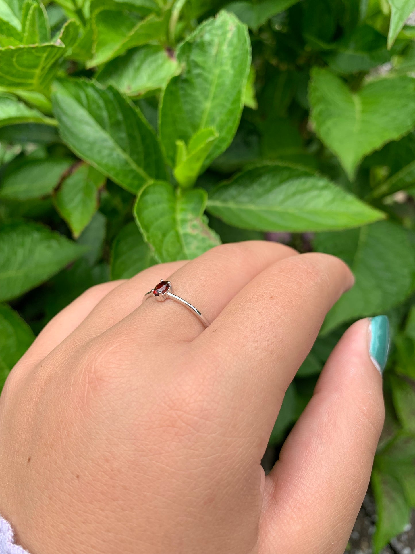 14K Gold Oval Garnet Ring