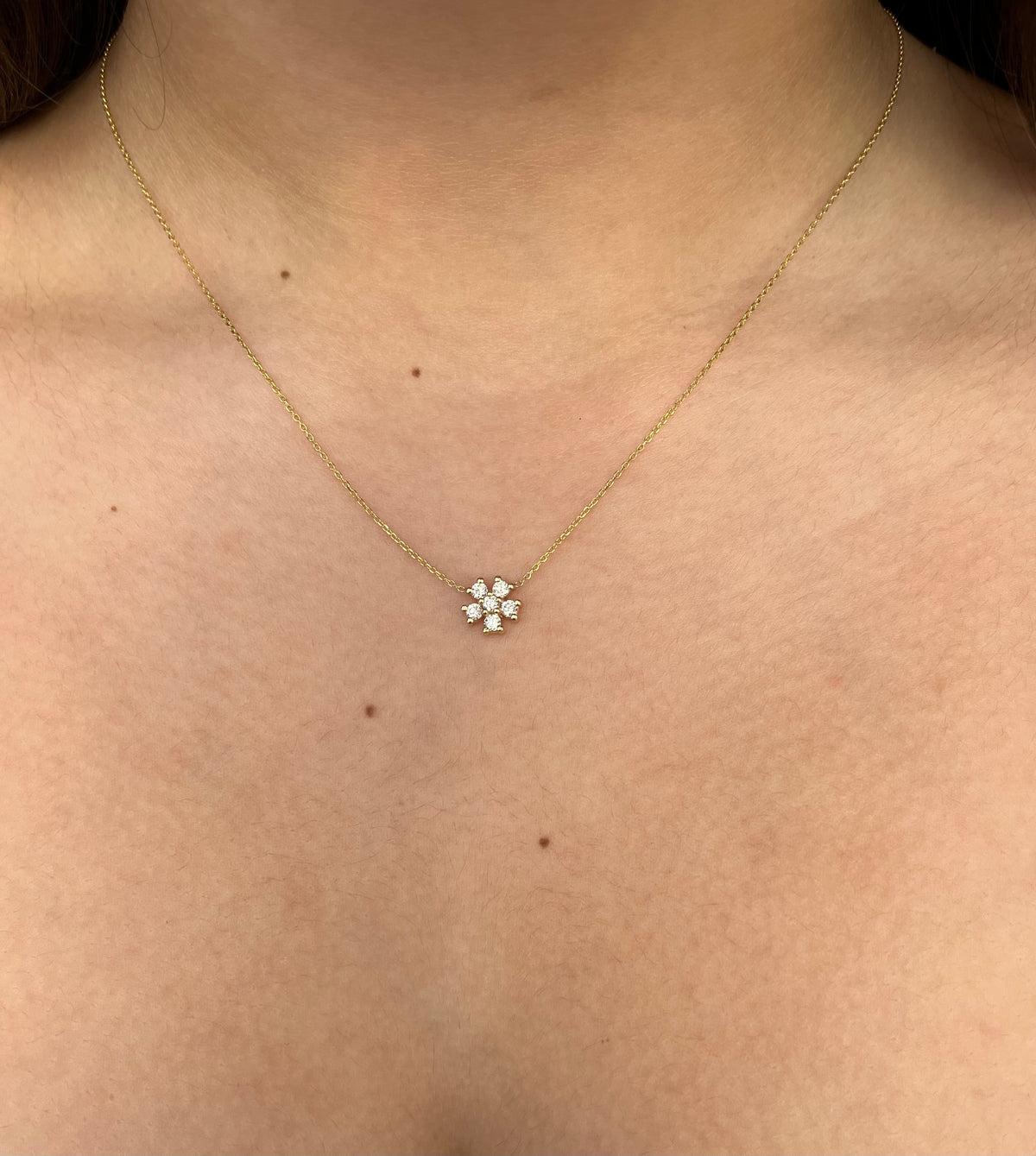 14k Gold Diamond Flower Necklace