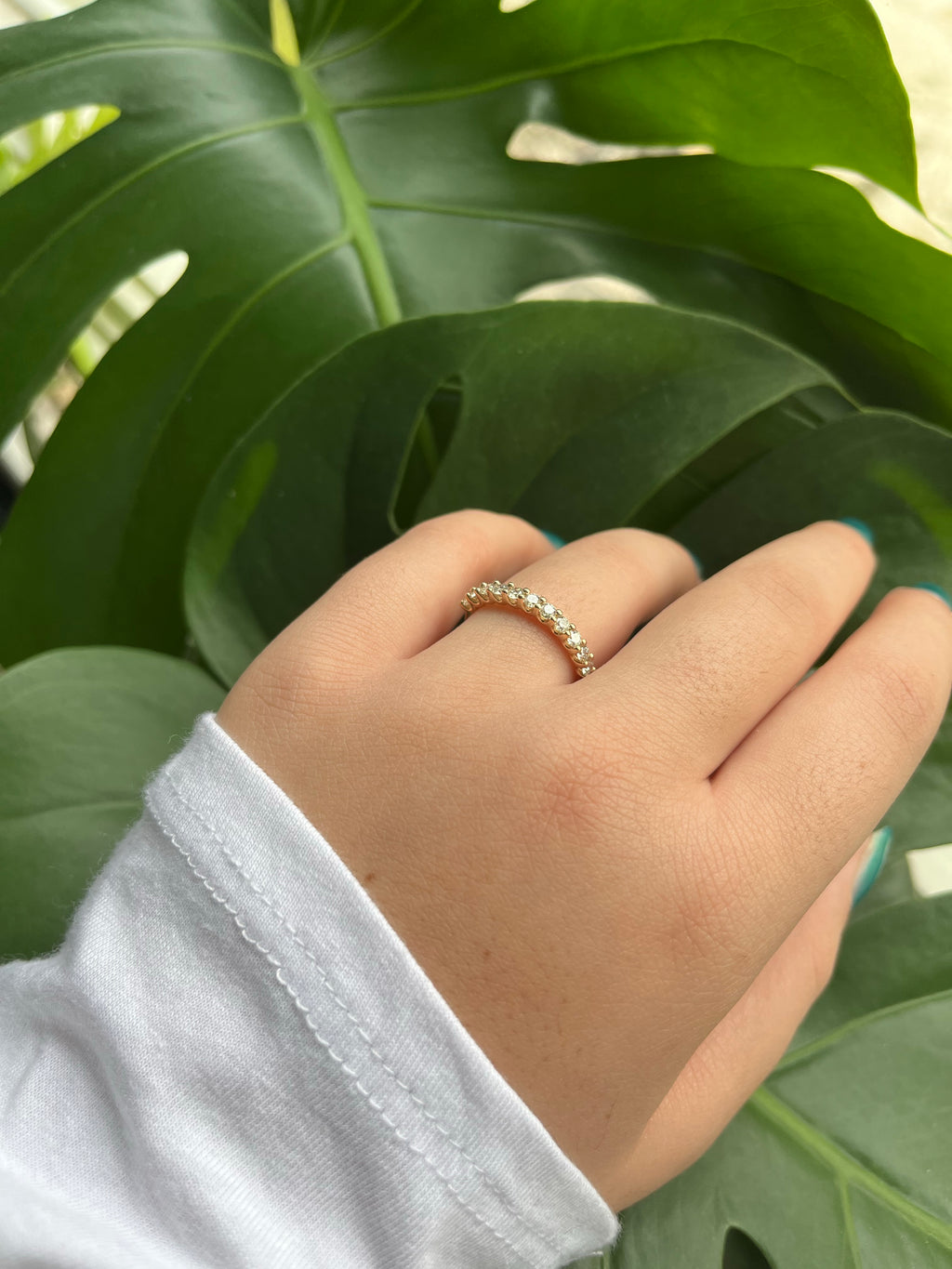 14K Gold Diamond Wedding Band