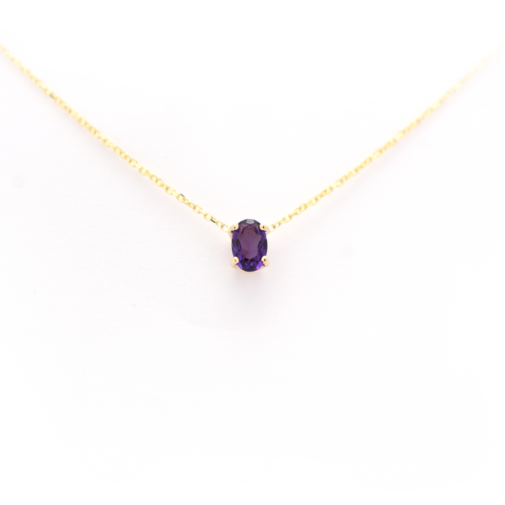 14k gold and natural oval Amethyst necklace set in a 4 prong setting