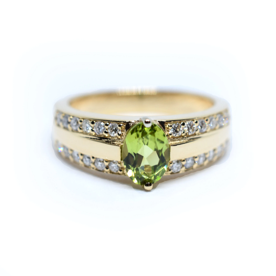 14K Gold Peridot and Diamond Ring