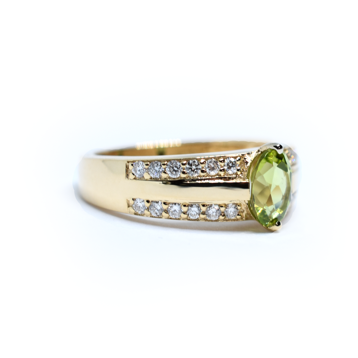 14K Gold Peridot and Diamond Ring