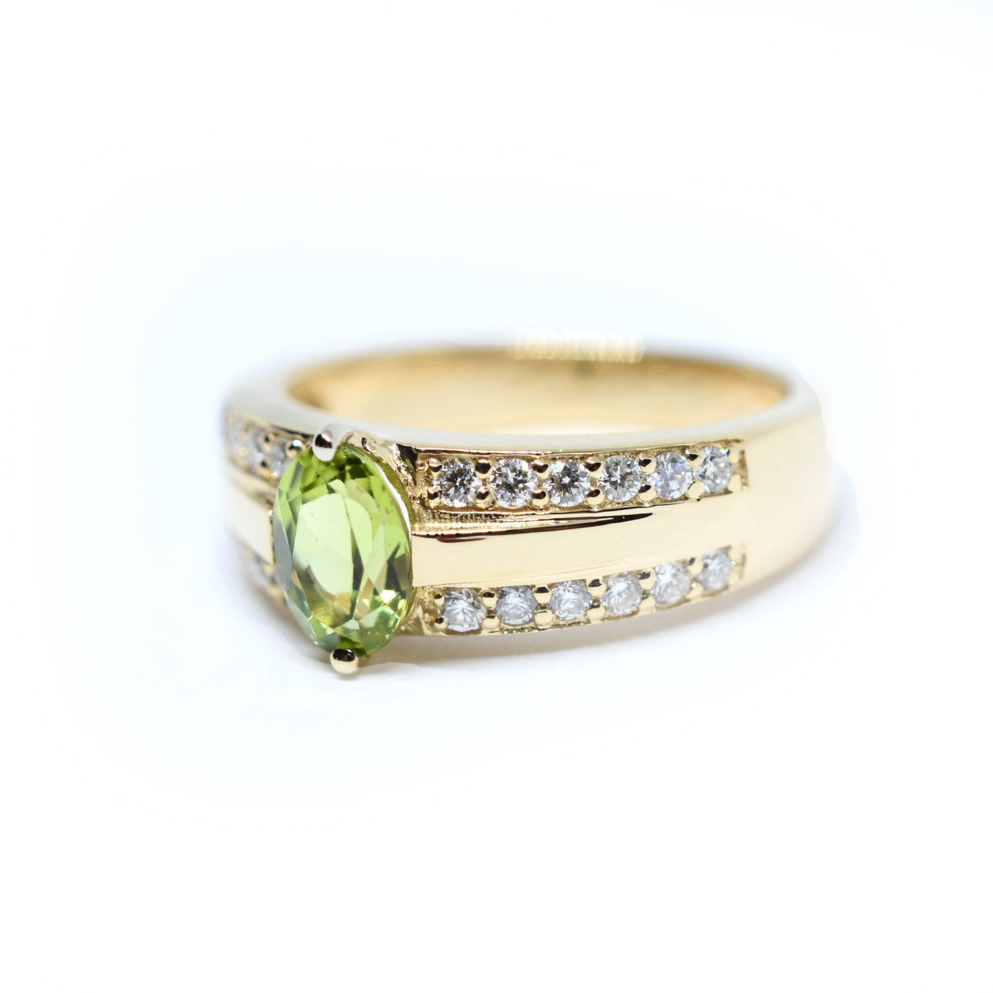 14K Gold Peridot and Diamond Ring