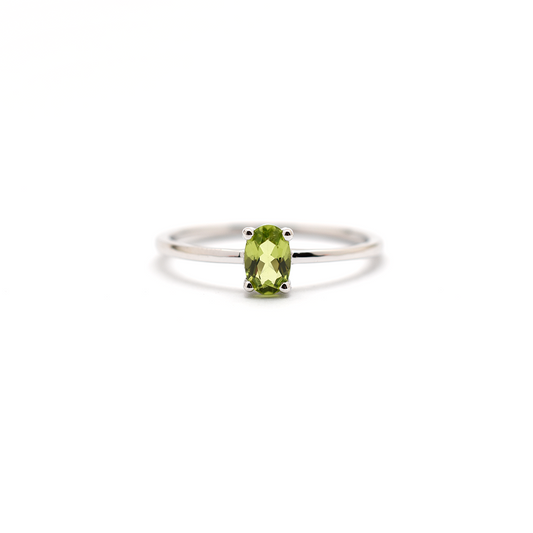 14K Gold Oval Peridot Ring