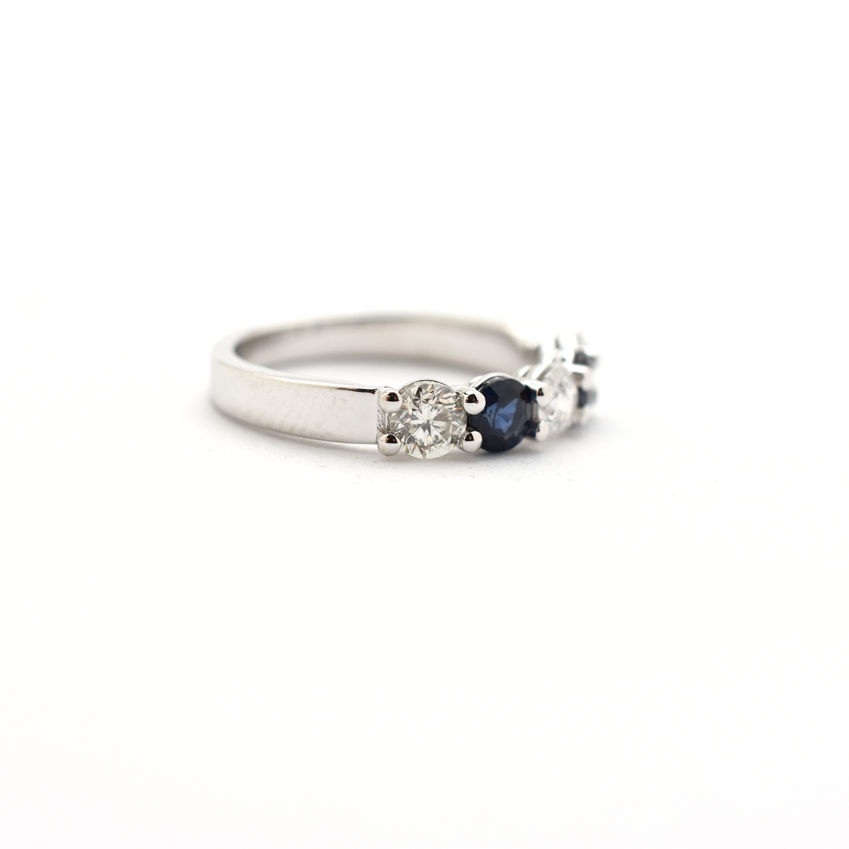 14k Gold Diamond Sapphire Wedding Band