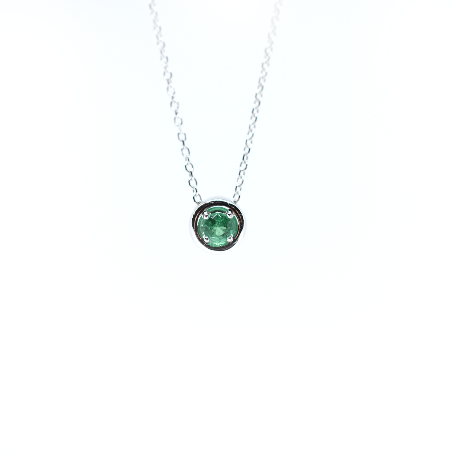 14k Gold Sliding Emerald Necklace