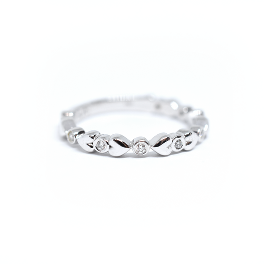 white gold diamond ring