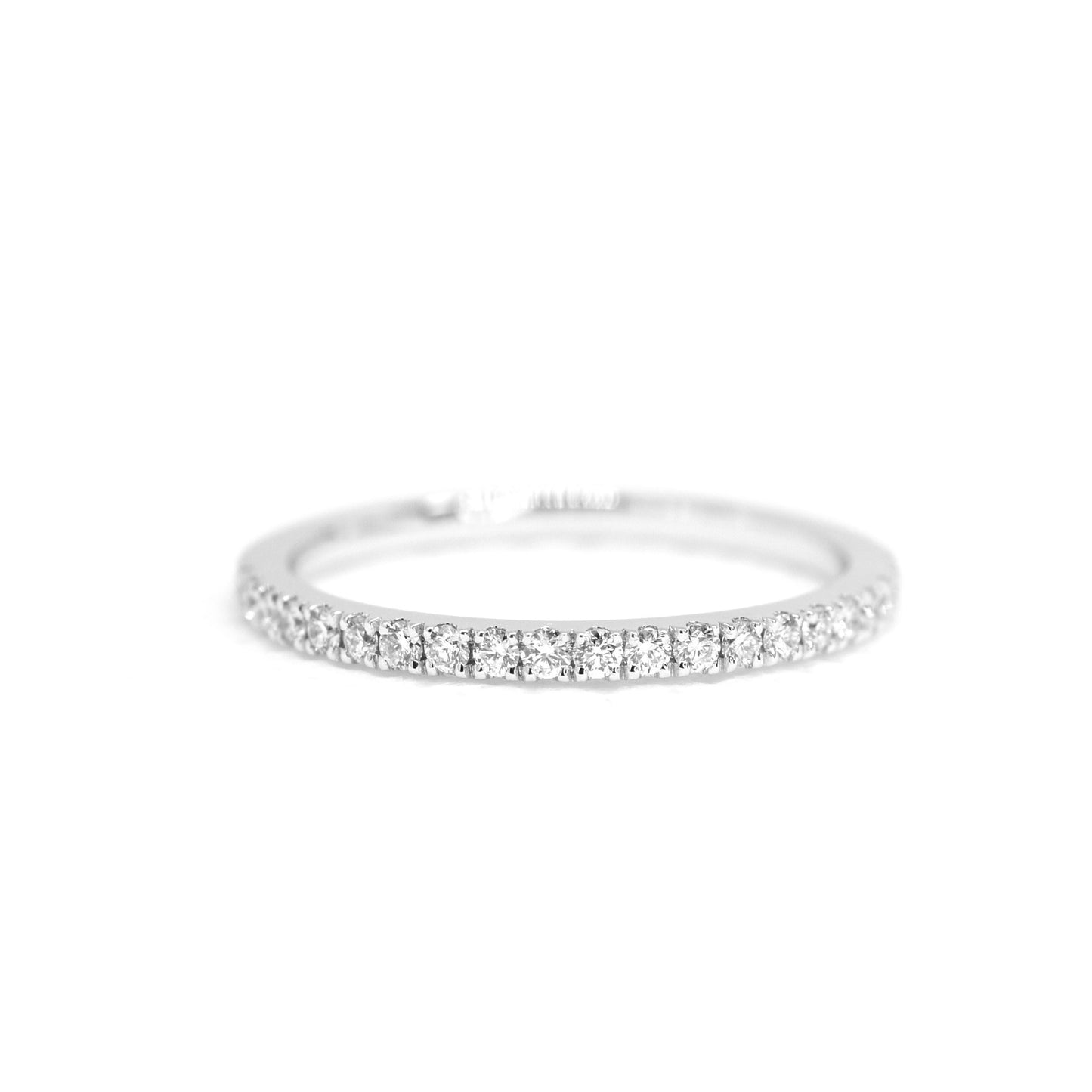 14k White Gold Diamond Wedding Band